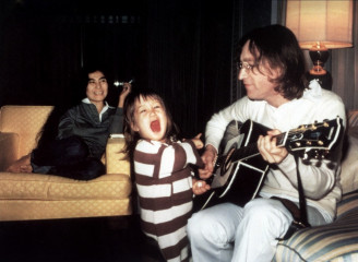 John Lennon фото №379456