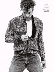 Jon Kortajarena - Vanity Fair Espana 2021 фото №1326071