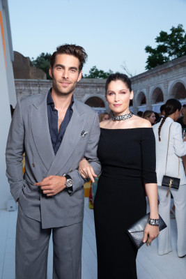 Jon Kortajarena - Bvlgari Hight Jewelry Exhibition 2019 in Capri, Italy фото №1236673