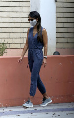 Jordana Brewster – Out in Los Angeles 08/06/2020 фото №1268028