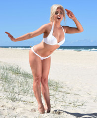 Jorgie Porter фото