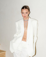 Josephine Skriver  фото №1410710