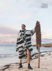 Jourdan Dunn ~ UK Harper’s Bazaar June 2024 by Richard Phibbs фото №1396745