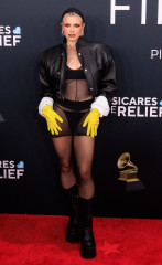Julia Fox – GRAMMY Awards 2025 фото №1411667