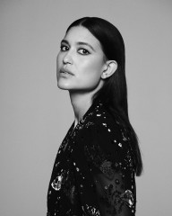 Джулия Джонс (Julia Jones) 133 фото