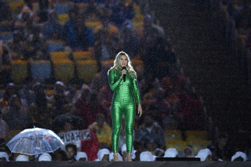 Julia Michaels - Closing of the Olympic Games in Rio de Janeiro 08/21/2016 фото №1108538