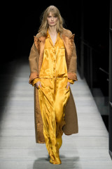 Julia Stegner - Bottega Venetta Autumn/Winter Fashion Show in New York фото №1354138