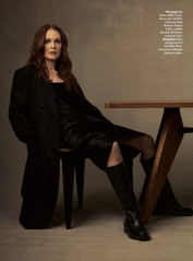 Julianne Moore by Craig McDean for Style // 2021 фото №1298256