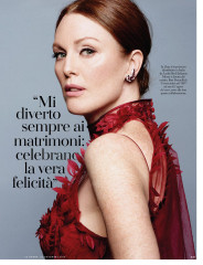 JULIANNE MOORE in Io Donna Del Corriere Della Sera, November 2019 фото №1234251