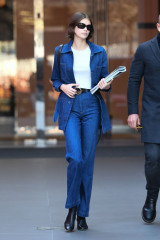 Kaia Gerber - Out in Milan фото №1248145