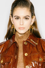 Kaia Gerber - Versace Pre-Fall 2019 Fashion Show in New York фото №1148391