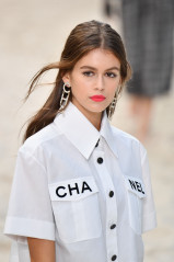 Kaia Gerber - Chanel Spring/Summer 2019 Fashion Show in Paris фото №1137077