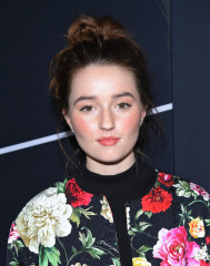 Kaitlyn Dever – “Vice” Premiere in Beverly Hills фото №1124710