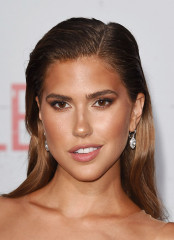 Kara del Toro фото №1092291