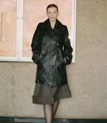 Karen Elson ~ Crosscurrent Fall Winter 2024 by Jeremy Everett фото №1407924