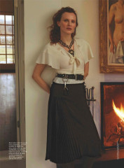 Karen Elson ~ US Vogue April 2025 Annie Leibovitz фото №1415565