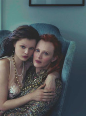 Karen Elson ~ US Vogue April 2025 Annie Leibovitz фото №1415564