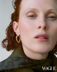 Karen Elson for Vogue Hong Kong 2024 фото №1400292