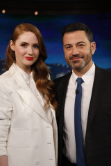 Karen Gillan – Jimmy Kimmel Live in Los Angeles 12/04/2018 фото №1124406