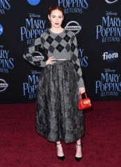 Karen Gillan – Disney’s “Mary Poppins Returns” Premiere in LA фото №1122486