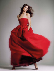 Karlie Kloss for ELLE Spain December with Carolina Herrera фото №1411106