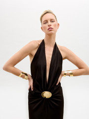 Karolina Kurkova for Silvia Tcherassi Pre-Fall 2025 фото №1409166