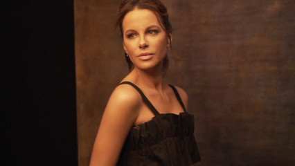 Kate Beckinsale – Somewhere Video October 2018 фото №1112061