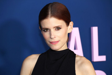 Kate Mara at "All Of Us Strangers" special screening in Los Angeles 12/09/23 фото №1383130