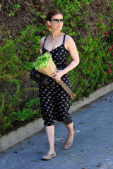 Kate Mara Spring Ideas – Los Angeles фото №952638