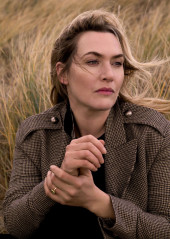 Kate Winslet by Greg Williams for Emmy || April 2021 фото №1294404