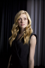 Katherine McNamara фото №1306267