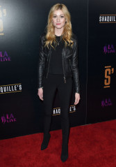 Katherine McNamara- Grand Opening of Shaquille’s at L.A. Live фото №1151372