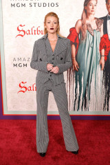 Katherine McNamara at "Saltburn" Hollywood Premiere in Los Angeles 11/14/23 фото №1380933