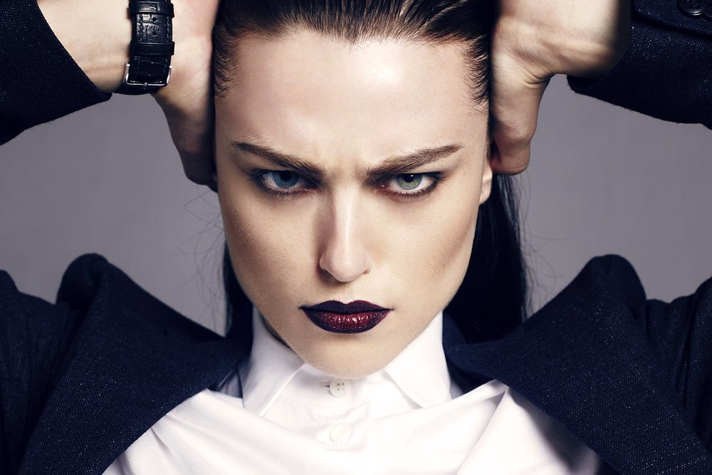 Кэти МакГрэт (Katie McGrath)