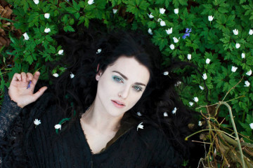 Katie McGrath фото №696188