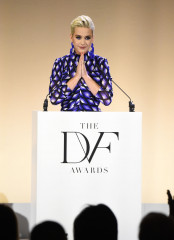 Katy Perry - DVF Awards in New York 04/11/2019 фото №1159315