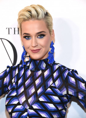Katy Perry - DVF Awards in New York 04/11/2019 фото №1159316