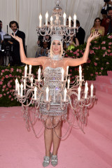 Katy Perry Met Gala in New York фото №1169652