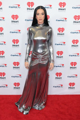 Katy Perry – at iHeartRadio Jingle Bell Ball 2024  фото №1409370