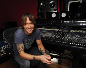 Keith Urban - Photoshoot 08/22/2013 фото №1085752