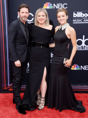 Kelly Clarkson-Billboard Awards 2018 фото №1072337