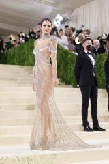 Kendall Jenner - MET Gala 2021: In America. A Lexicon Of Fashion 09/13/2021 фото №1310990
