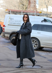 Kendall Jenner - Out and about in Aspen, CO 01/18/2022 фото №1334100