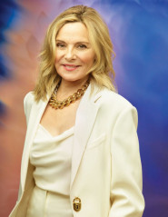 Kim Cattrall ~ Variety May 2022 фото №1370299