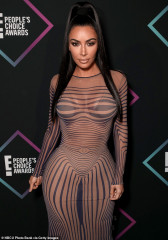 Kim Kardashian фото №1168306