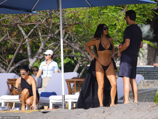 Kim Kardashian фото №1188185