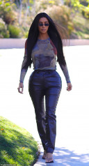 Kim Kardashian фото №1188182