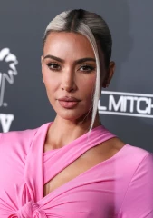 Kim Kardashian - Baby2Baby Gala in West Hollywood 11/12/2022 фото №1357106
