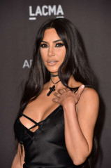 Kim Kardashian – 2018 LACMA Art Film Gala in Los Angeles фото №1114109