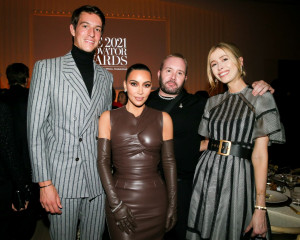 Kim Kardashian - WSJ. Magazine 2021 Innovator Awards in NYC 11/01/2021 фото №1321751